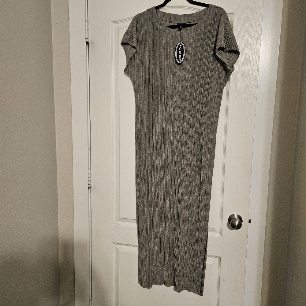 Scoop Women's Midi Dress with Dolman Sleeves Brand New